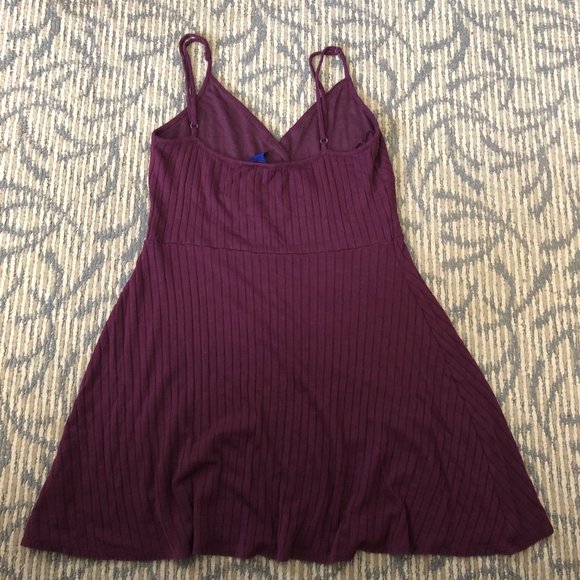 AEROPOSTAL maroon dress - Picture 3 of 3